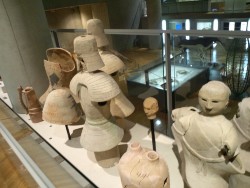 Asuka_Museum_Haniwa.jpg