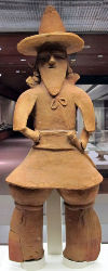 308px-Haniwa_con_figura_di_capotrib%C3%B9%2C_V_sec.jpg